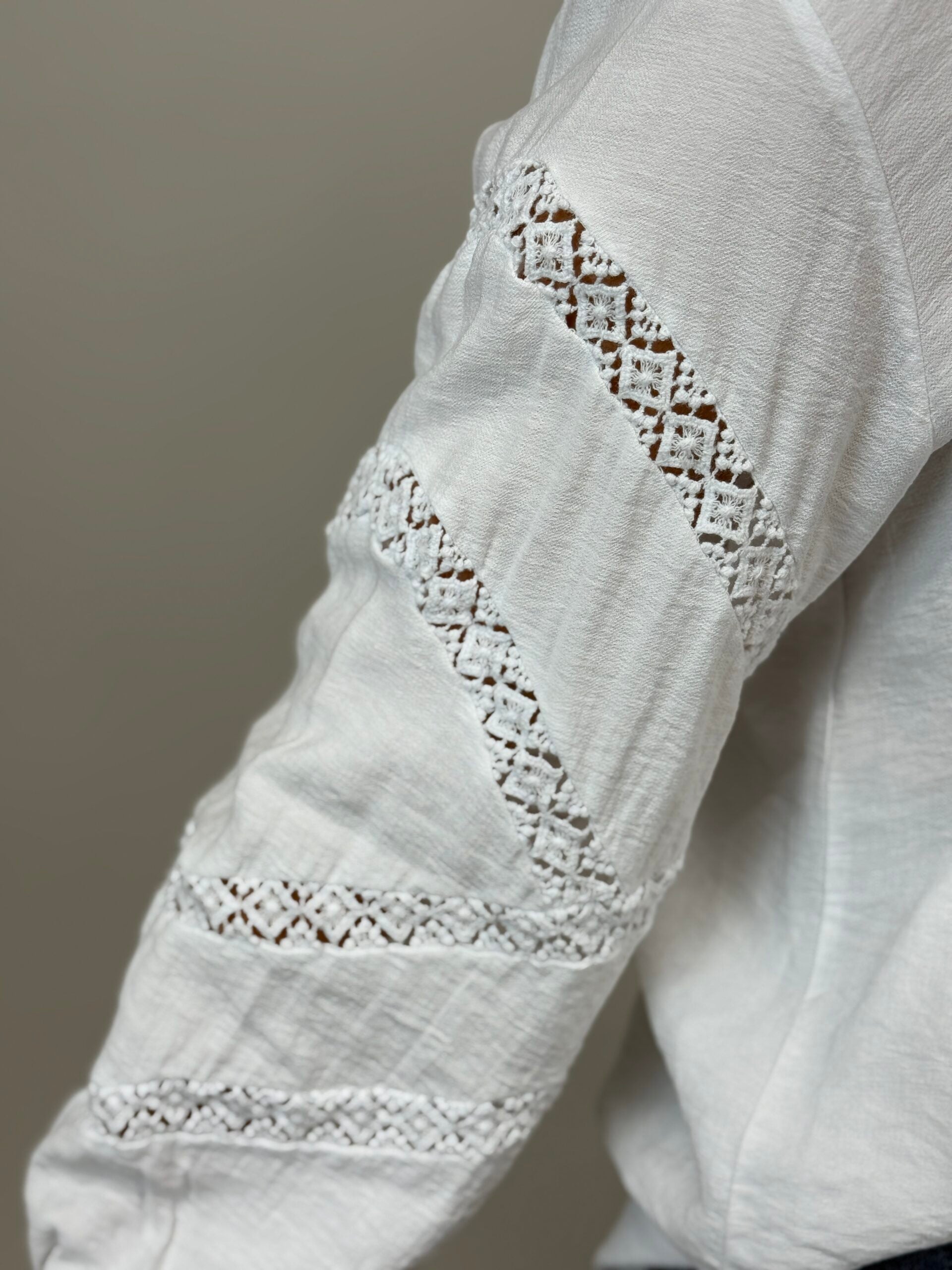 Pusero Fiona eri värejä Mix By Heart-Puserot-Mix By Heart-Lahja ja sisustus Pussukka Katariina Home Oy