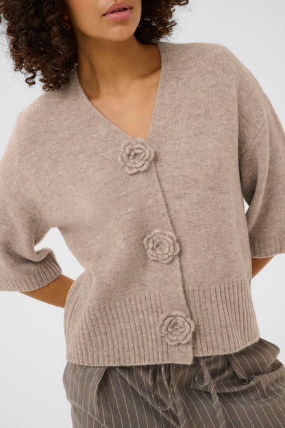 Neuletakki Rosie eri värejä-Neuleet/Neuletakit-Kaffe-Lahja ja sisustus Pussukka Katariina Home Oy