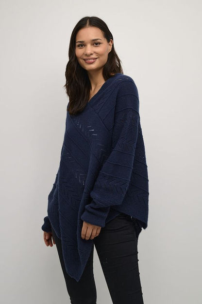 Poncho Holiday eri värejä-Neuleet/Neuletakit-Cream Clothing-Lahja ja sisustus Pussukka Katariina Home Oy