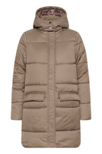 Toppatkki Gaiagro beige-Takit/Jakut-Cream Clothing-Lahja ja sisustus Pussukka Katariina Home Oy