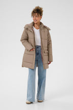 Toppatkki Gaiagro beige-Takit/Jakut-Cream Clothing-Lahja ja sisustus Pussukka Katariina Home Oy