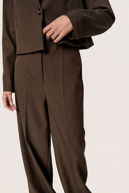 Housut Lilu Corinne ruskea-Housut/Farkut-Soaked in Luxury-Lahja ja sisustus Pussukka Katariina Home Oy