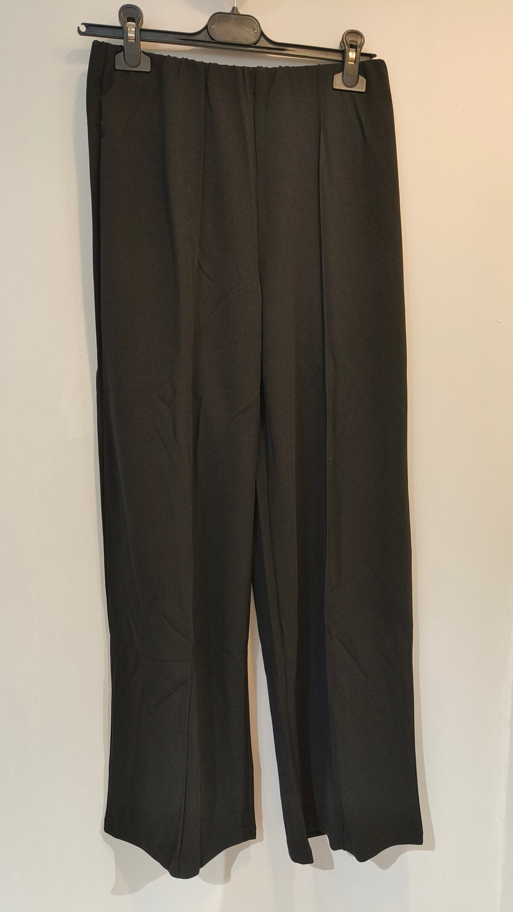 Housut Pintux musta-Housut/Farkut-Marc Lauge-Lahja ja sisustus Pussukka Katariina Home Oy