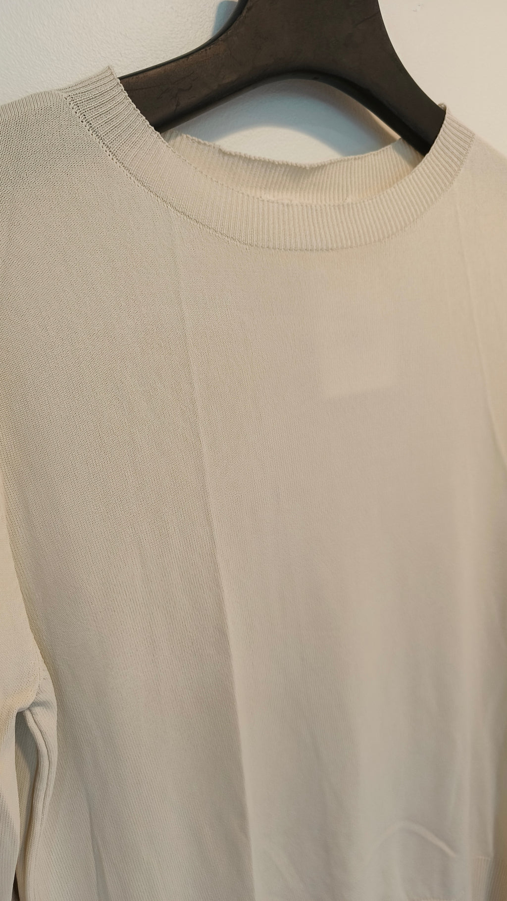 Neule Helmi beige-Neuleet/Neuletakit-Peura Collection-Lahja ja sisustus Pussukka Katariina Home Oy