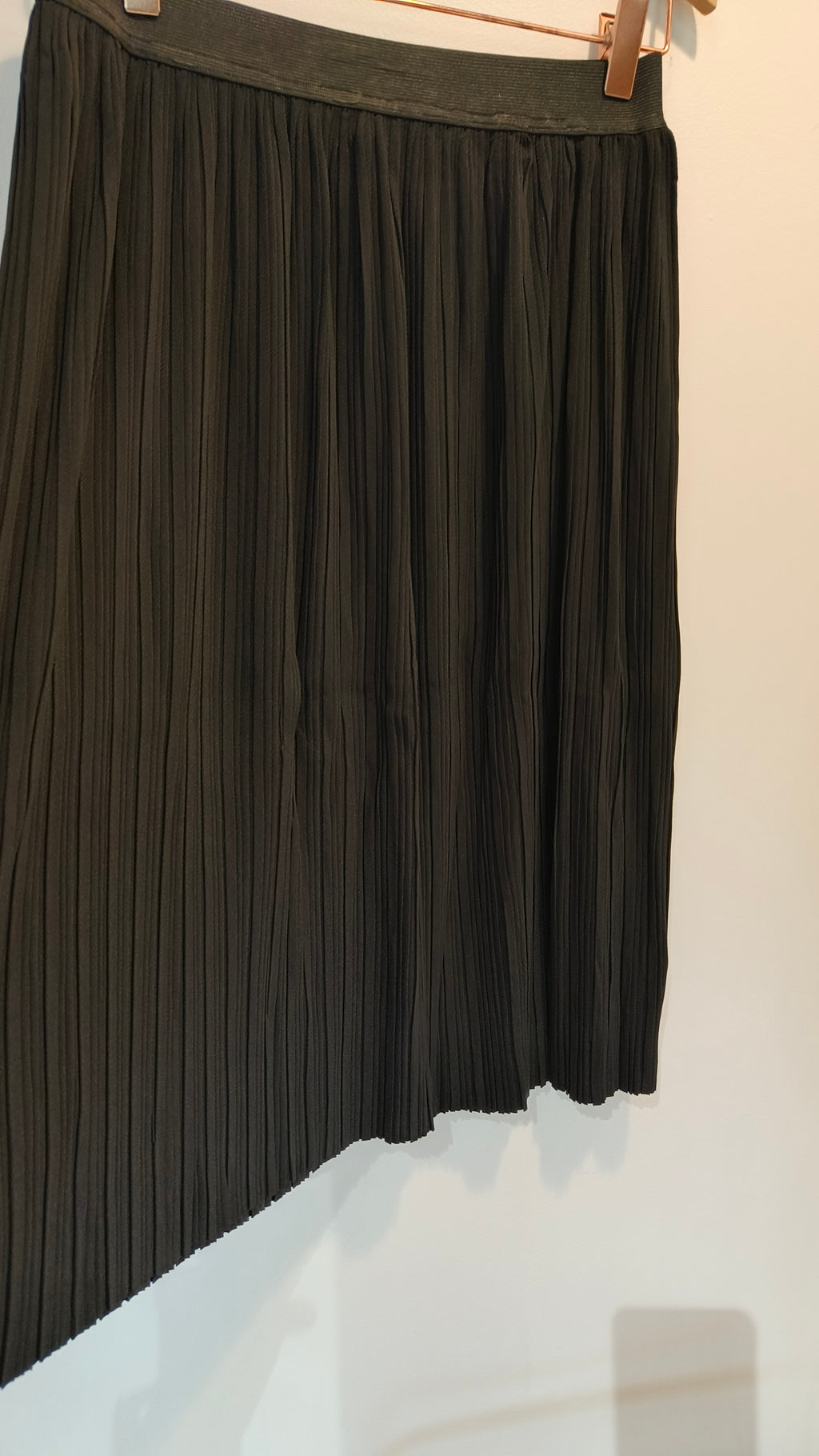 Hame Plisse musta-Mekot/Hameet-Marc Lauge-Lahja ja sisustus Pussukka Katariina Home Oy