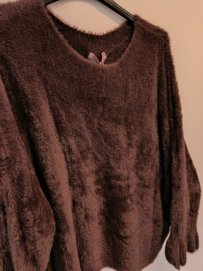 Neulepusero Plys ruskea-Neuleet/Neuletakit-Marc Lauge-Lahja ja sisustus Pussukka Katariina Home Oy