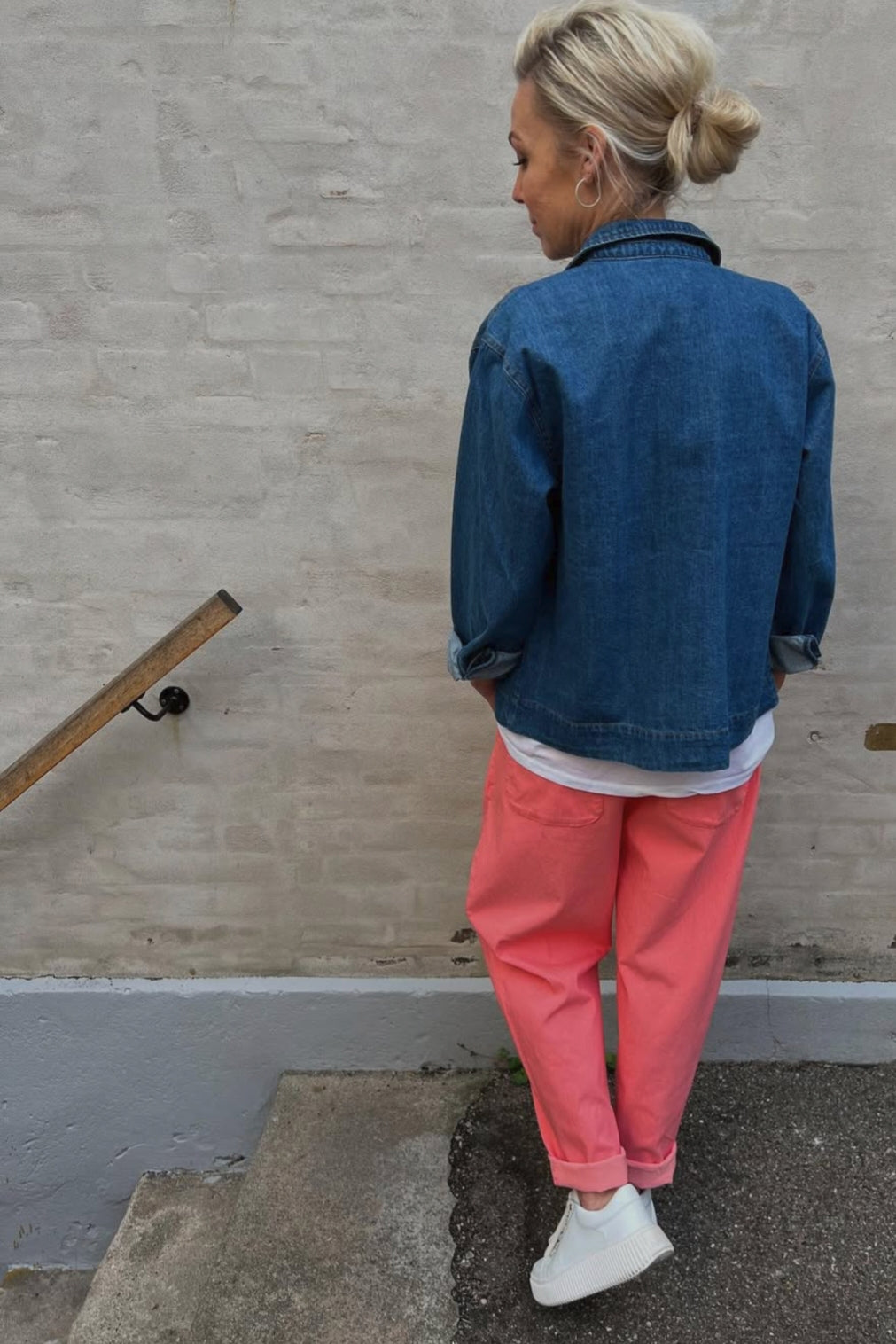 Housut Raffaella koralli-Housut/Farkut-Marta du Chateau-Lahja ja sisustus Pussukka Katariina Home Oy