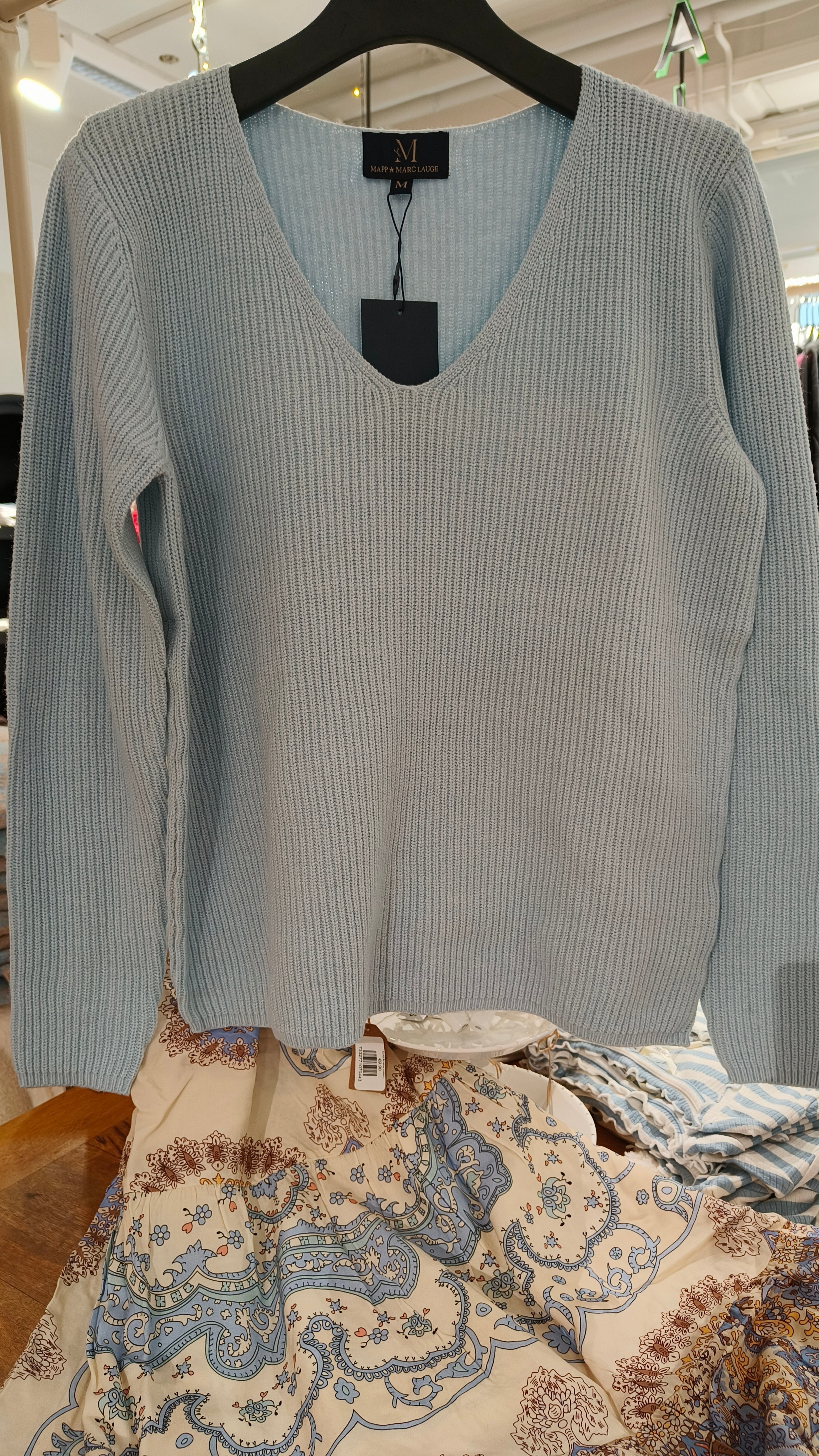 Neule Lea eri värejä-Neuleet/Neuletakit-Marc Lauge-Lahja ja sisustus Pussukka Katariina Home Oy