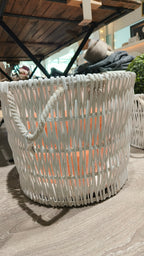 Rottinkikori pyöreä valkoinen eri kokoja-Korit-Katariinahome.fi - tyyliä elämääsi-Lahja ja sisustus Pussukka Katariina Home Oy