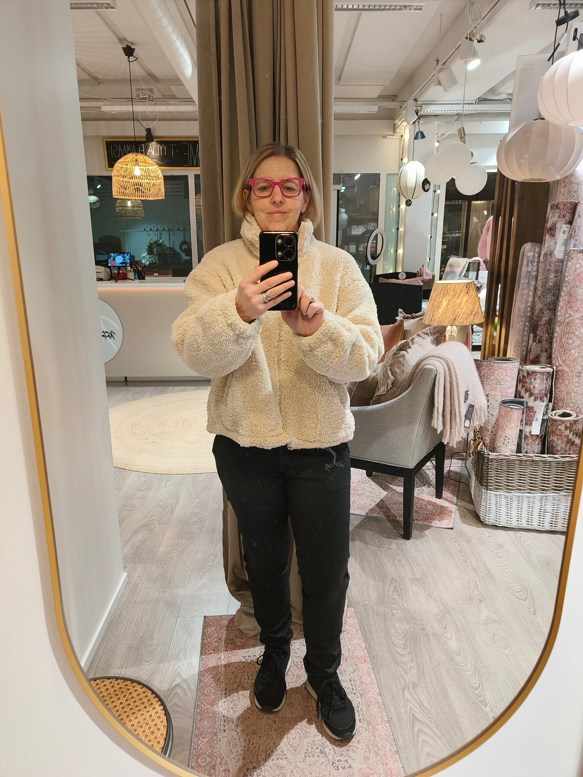 Teddytakki luonnonvalkoinen-Takit/Jakut-Peura Collection-Lahja ja sisustus Pussukka Katariina Home Oy