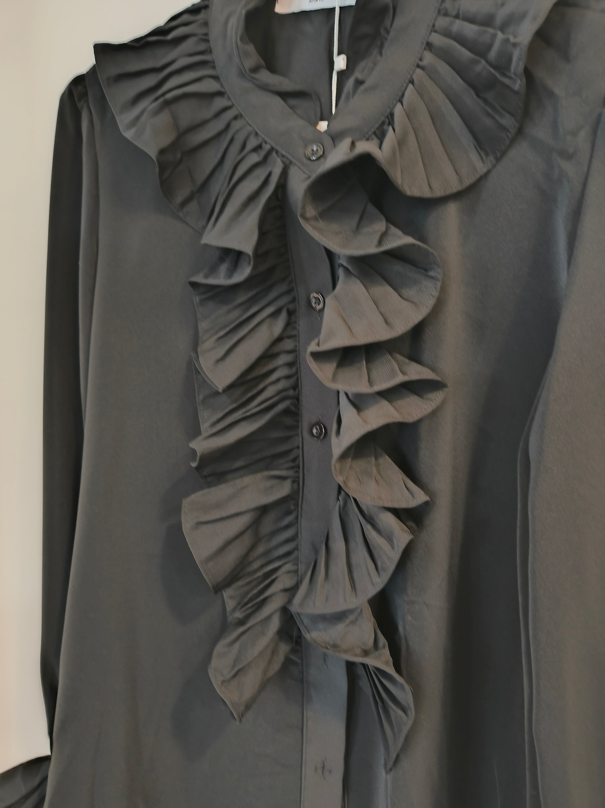 Pusero Plisse eri värejä-Puserot-Marc Lauge-Lahja ja sisustus Pussukka Katariina Home Oy