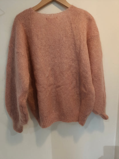 Mohairneule V-pääntie eri värejä-Neuleet/Neuletakit-Peura Collection-Lahja ja sisustus Pussukka Katariina Home Oy