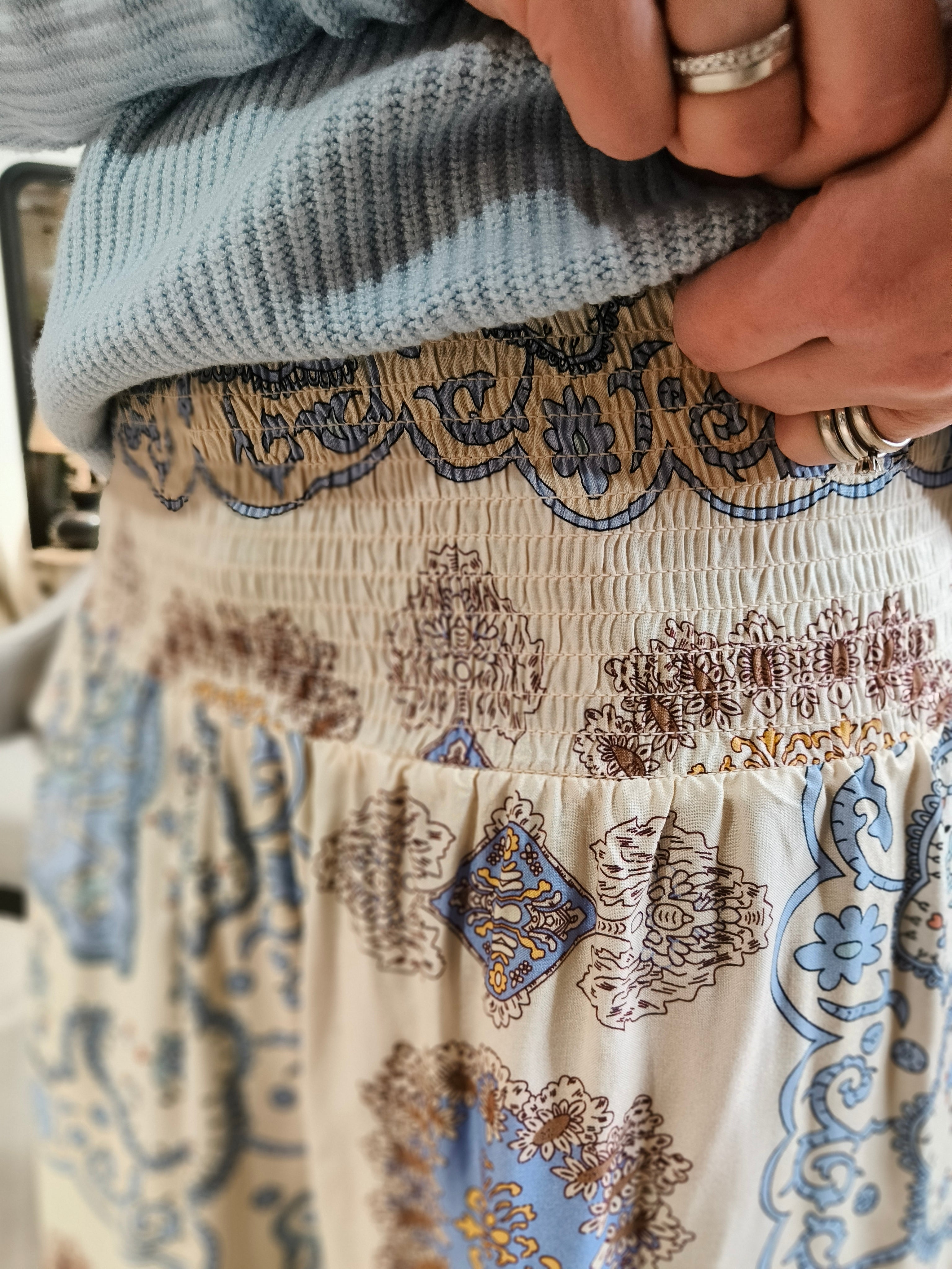 Hame Paisley vaaleansininen-Mekot/Hameet-Marc Lauge-Lahja ja sisustus Pussukka Katariina Home Oy