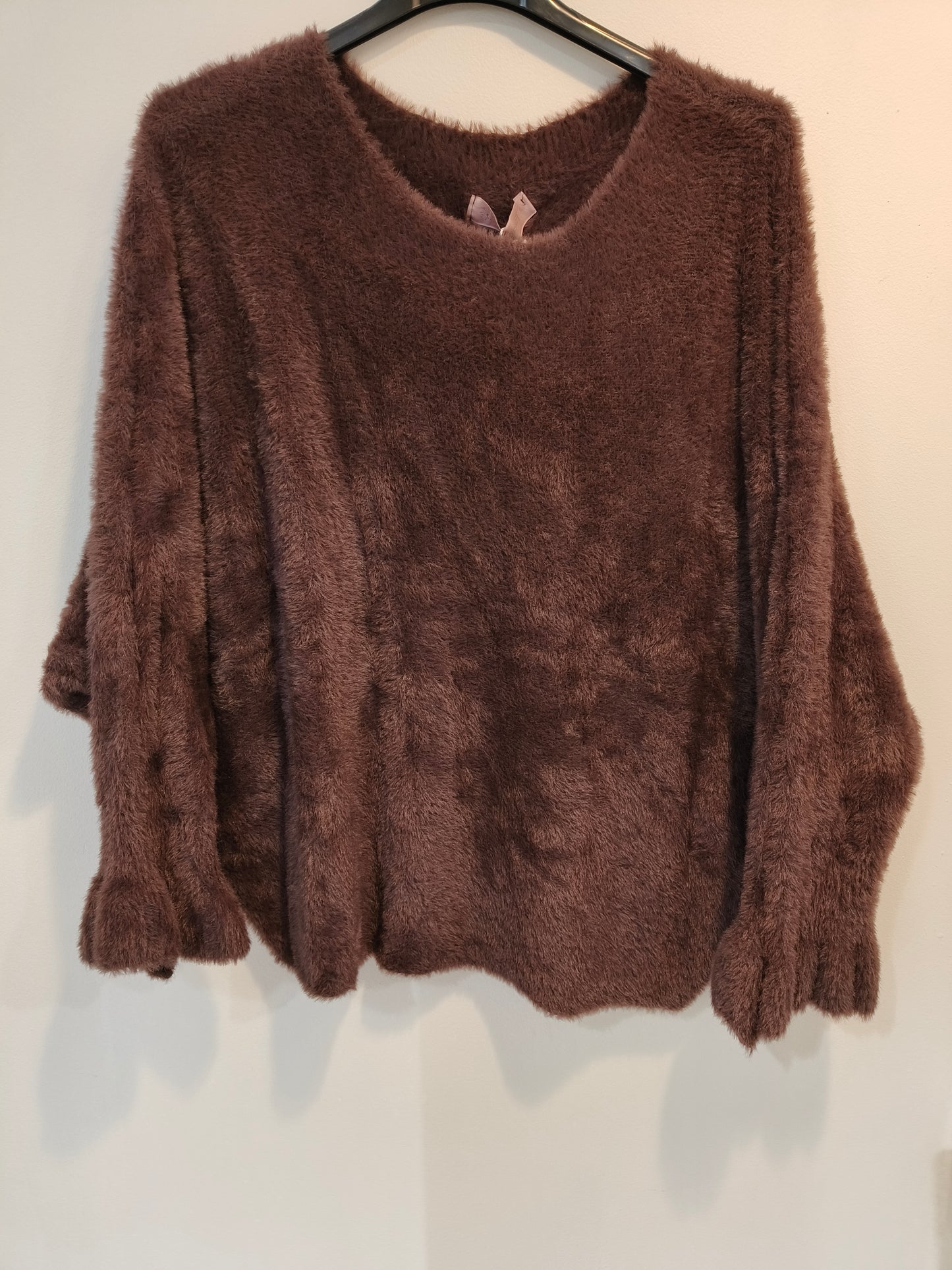 Neulepusero Plys ruskea-Neuleet/Neuletakit-Marc Lauge-Lahja ja sisustus Pussukka Katariina Home Oy