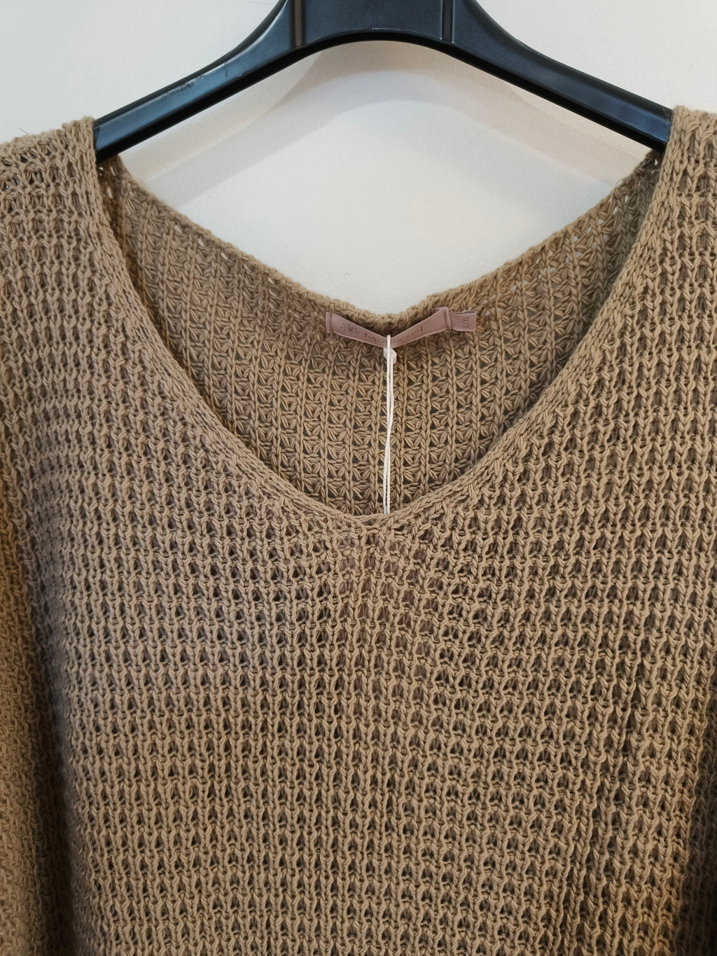 Neulepusero Paw fango-Neuleet/Neuletakit-Marc Lauge-Lahja ja sisustus Pussukka Katariina Home Oy