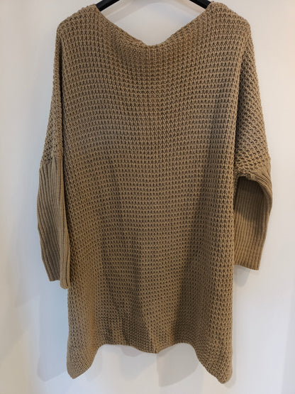 Neulepusero Paw fango-Neuleet/Neuletakit-Marc Lauge-Lahja ja sisustus Pussukka Katariina Home Oy