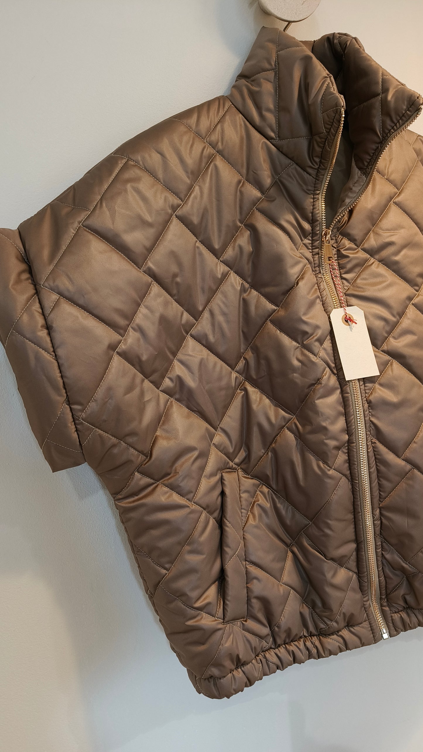 Toppaliivi eri värejä-Takit/Jakut-Amanda B-Lahja ja sisustus Pussukka Katariina Home Oy