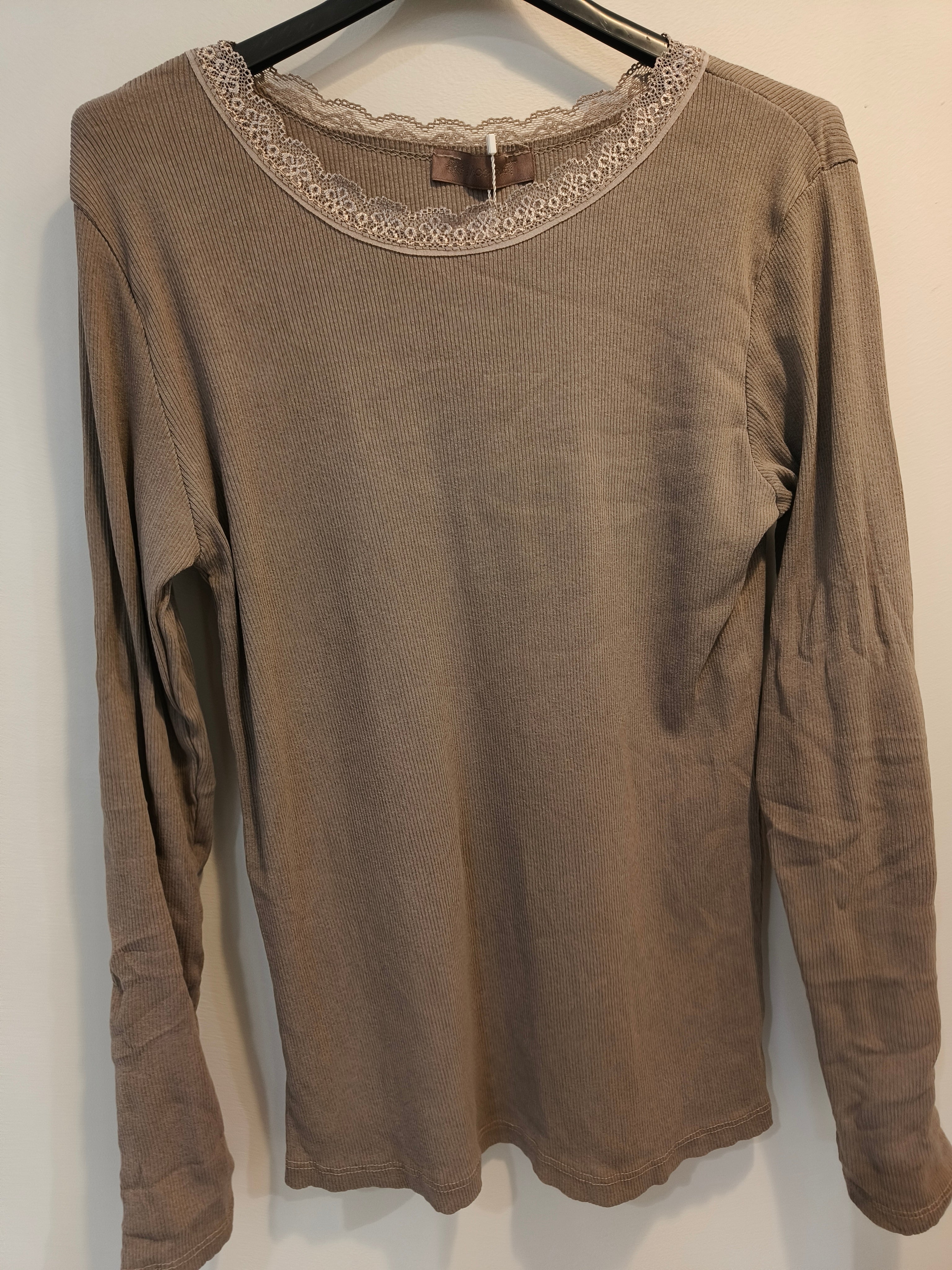 Ribbipusero Lulu eri värejä-Puserot-Marc Lauge-Lahja ja sisustus Pussukka Katariina Home Oy