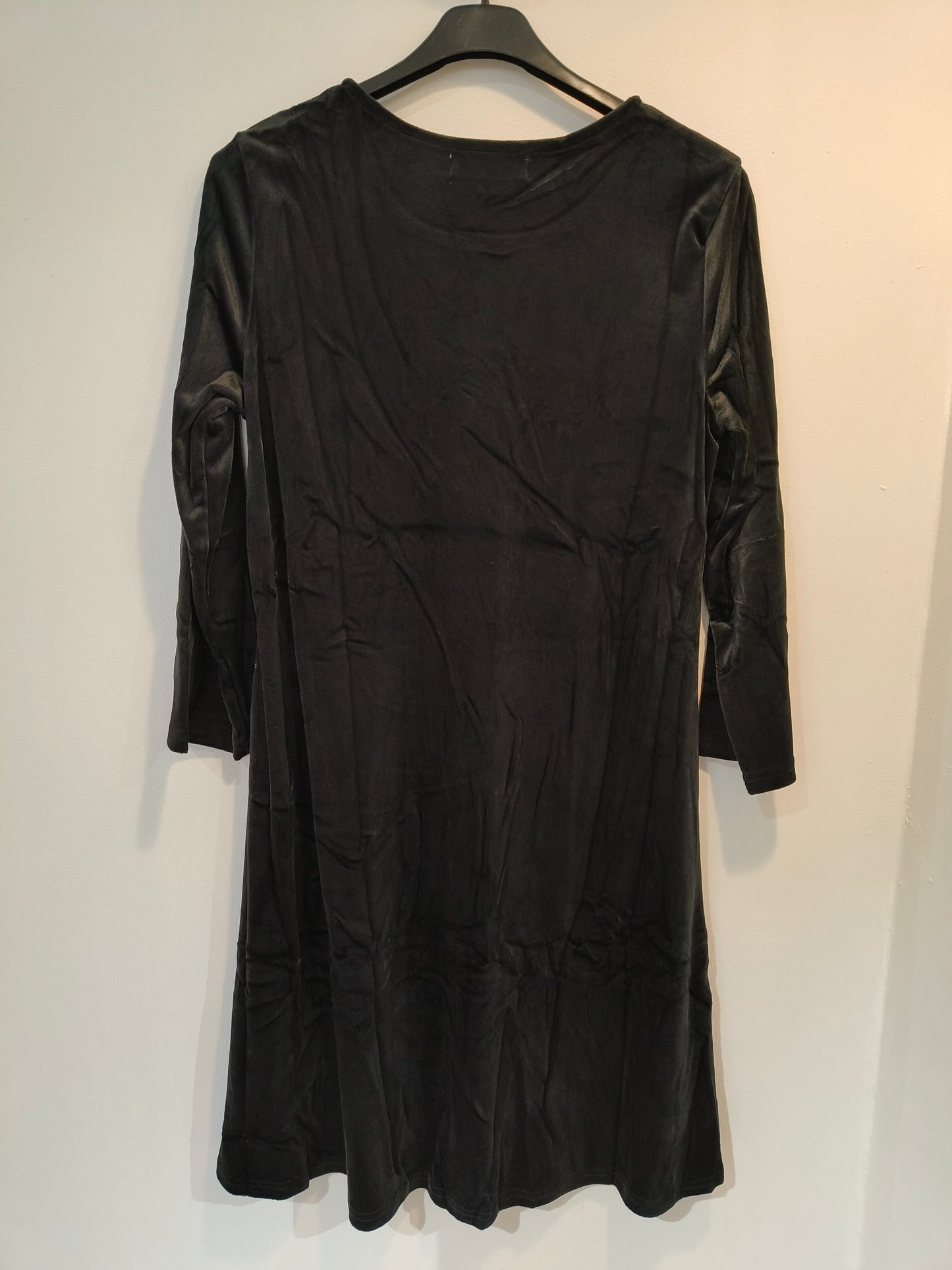 Samettimekko Mia eri värejä-Mekot/Hameet-MAPP jeans-Lahja ja sisustus Pussukka Katariina Home Oy