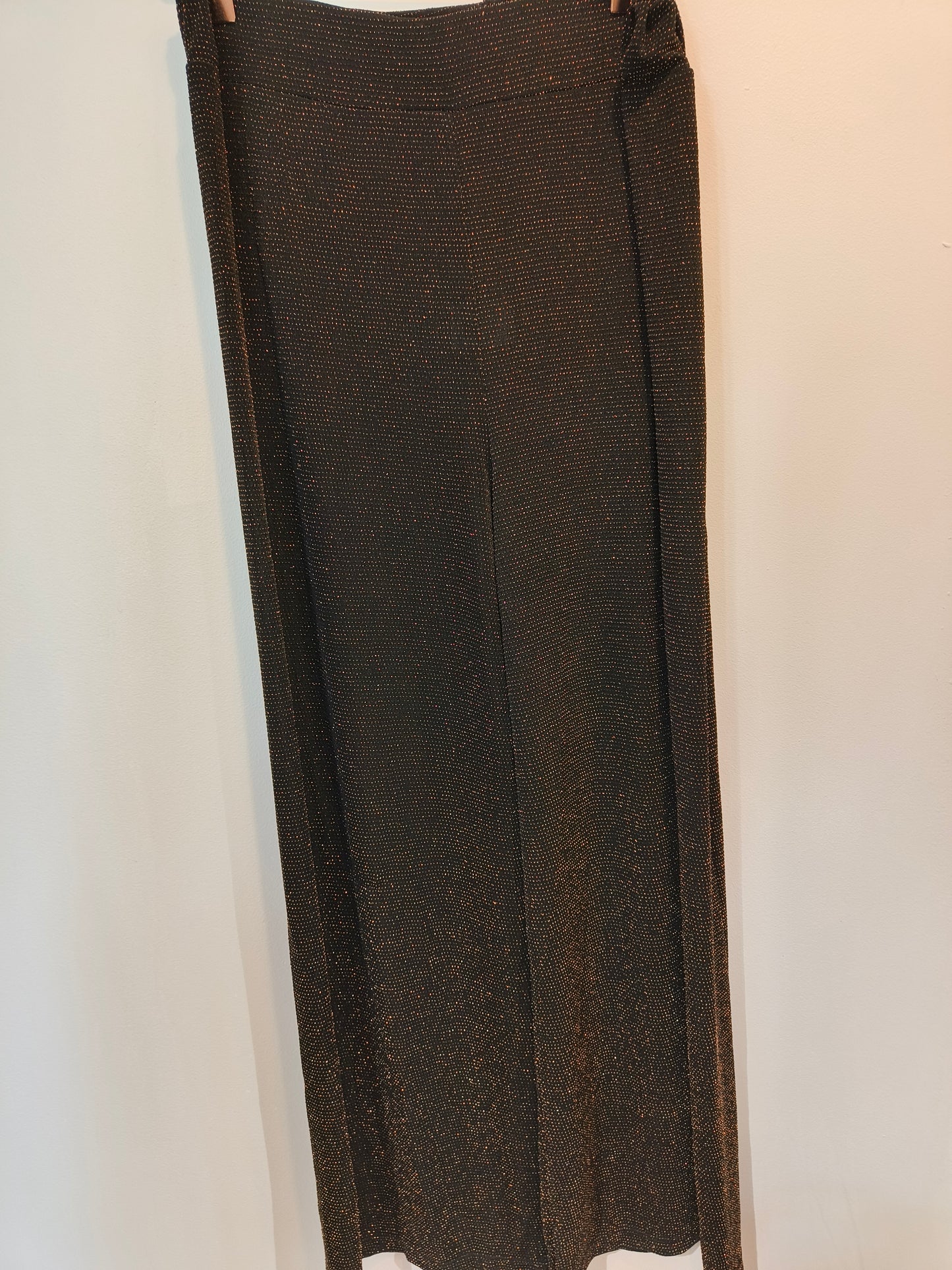 Housut+Pusero Sparkling musta/kulta-Puserot-Marc Lauge-Lahja ja sisustus Pussukka Katariina Home Oy