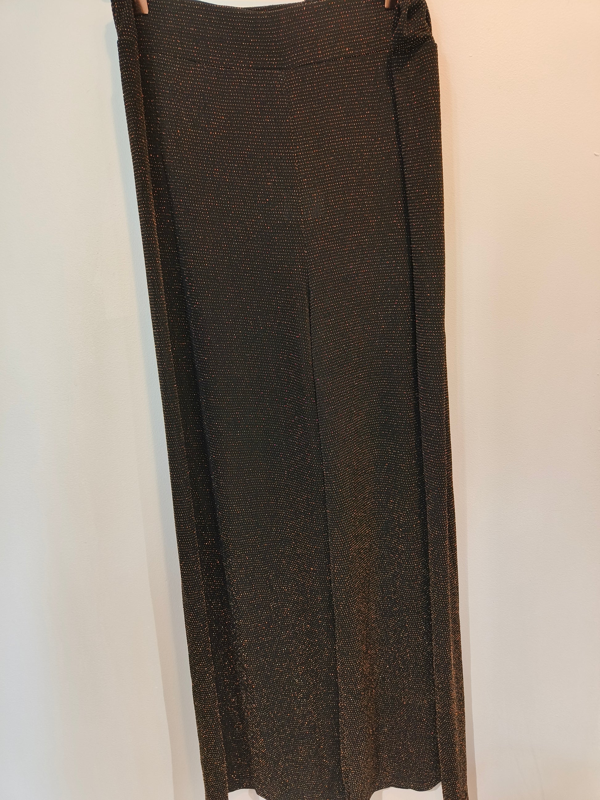 Housut+Pusero Sparkling musta/kulta-Puserot-Marc Lauge-Lahja ja sisustus Pussukka Katariina Home Oy