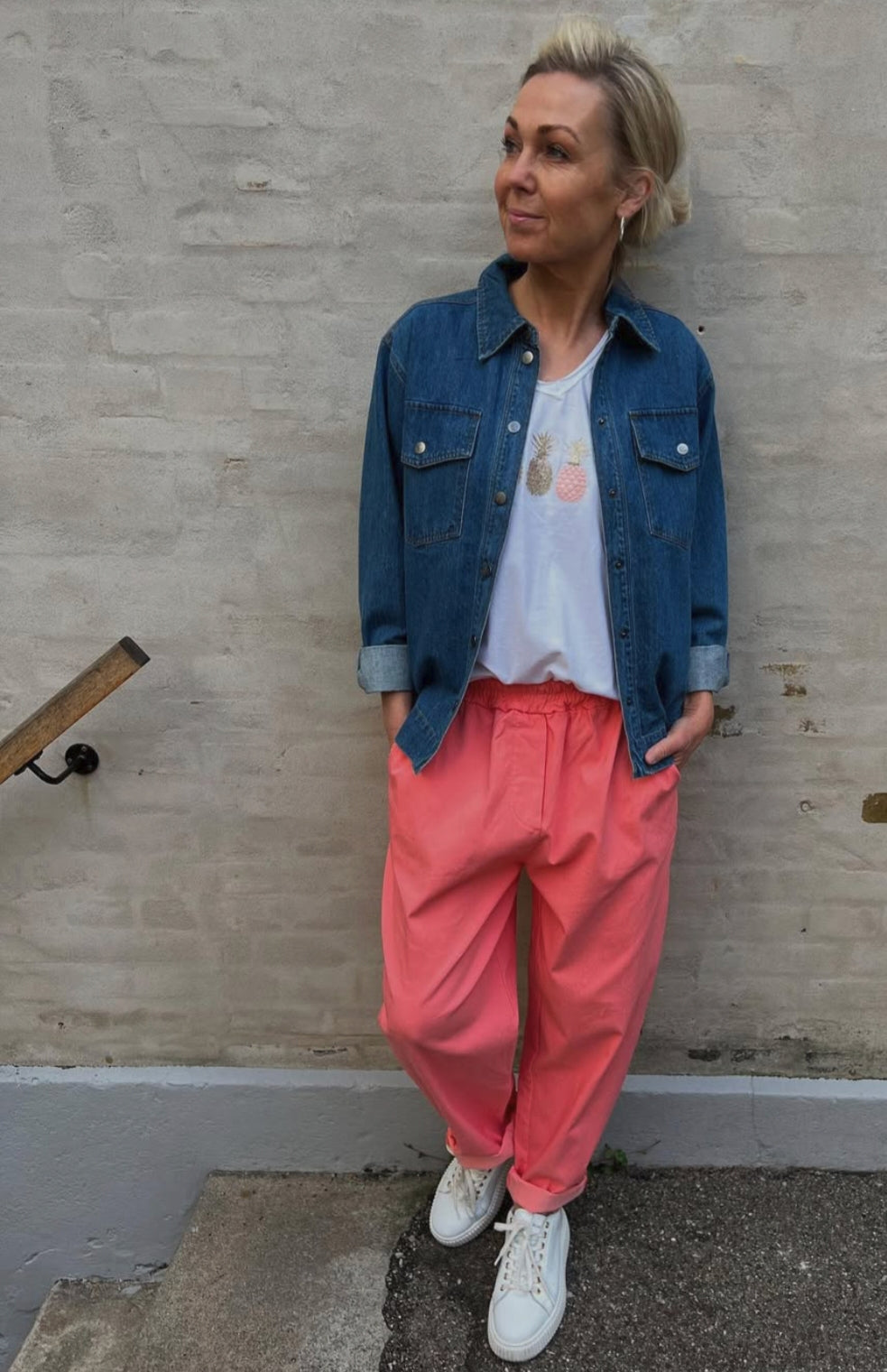 Housut Raffaella koralli-Housut/Farkut-Marta du Chateau-Lahja ja sisustus Pussukka Katariina Home Oy