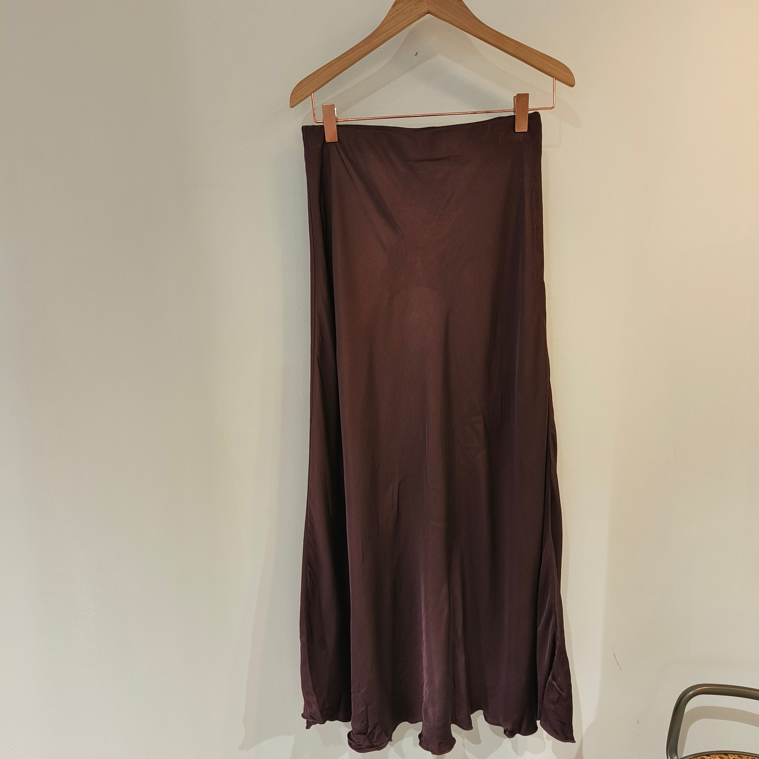 Satiinihame viini Peura Collection