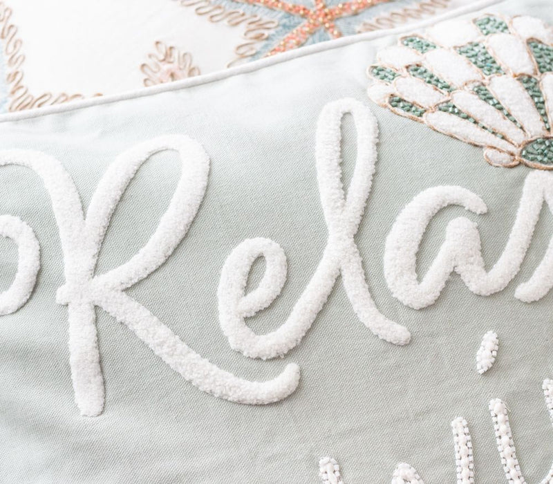 Tyynynpäällinen "Relax unwind enjoy" veden vihreä-Tyynynpäällinen-Amanda B-Lahja ja sisustus Pussukka